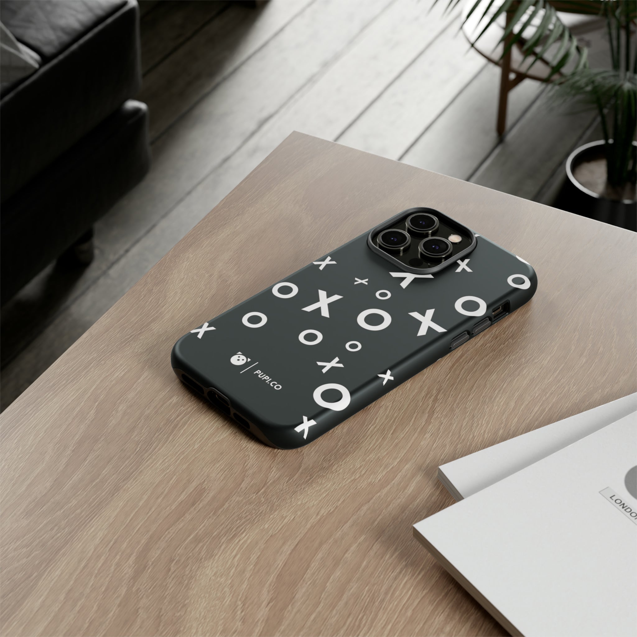 Black X and O | Phone case